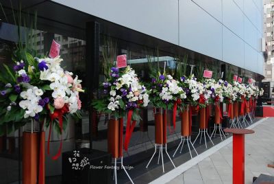 高雄保時捷展示中心開幕